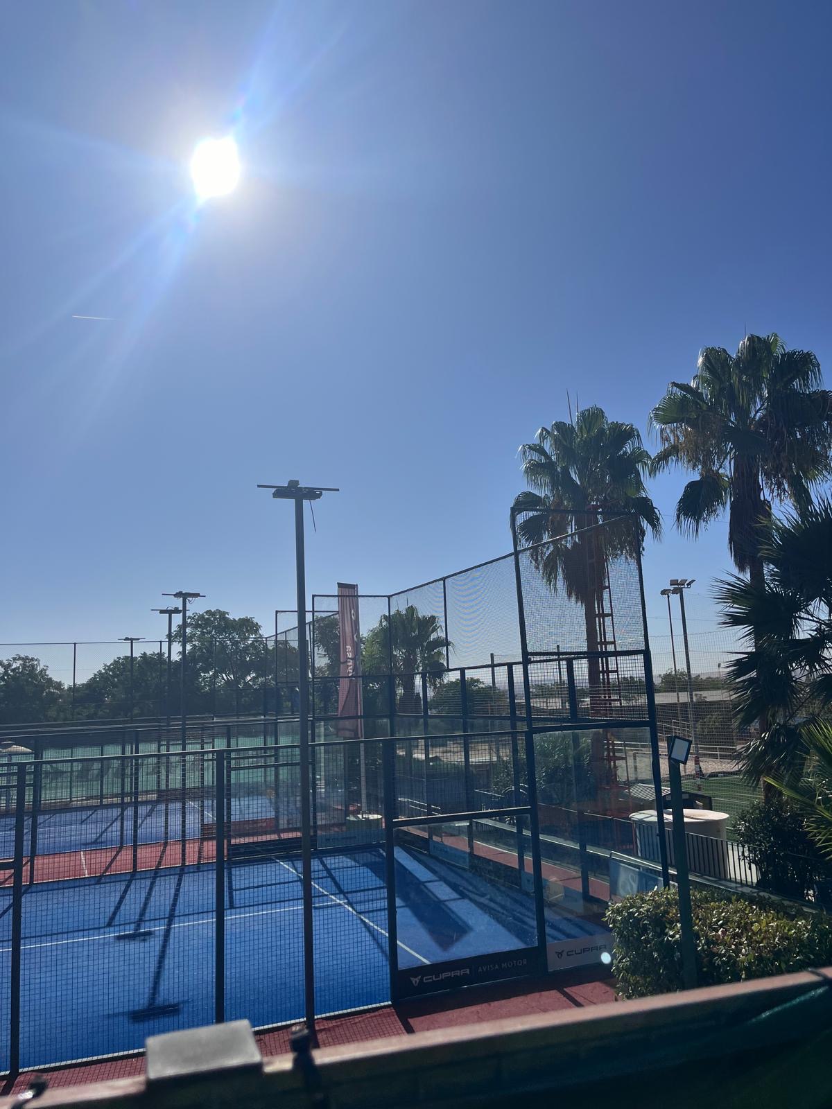 Pistas de pádel del club